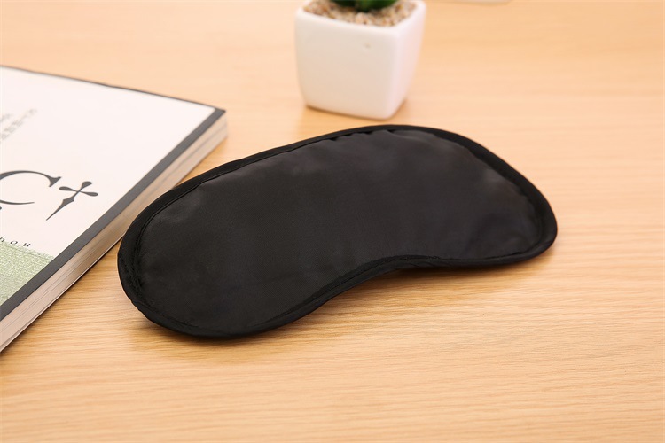 Lightweight Contoured Sleep Mask for Wellness Retail